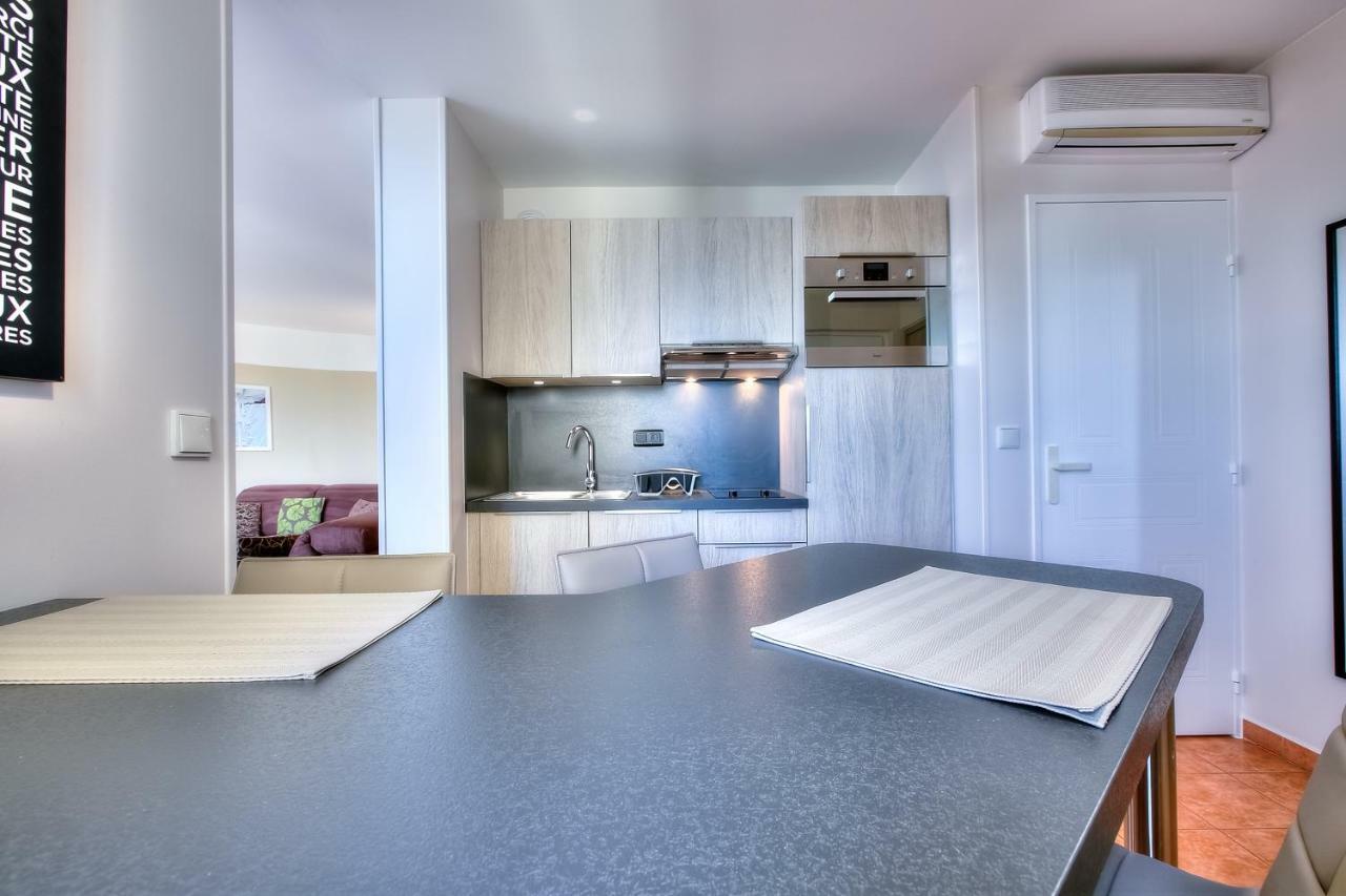 Penthouse Vue Mer Avec Rooftop,Jacuzzi,Et Parking Prive Antibes Luaran gambar